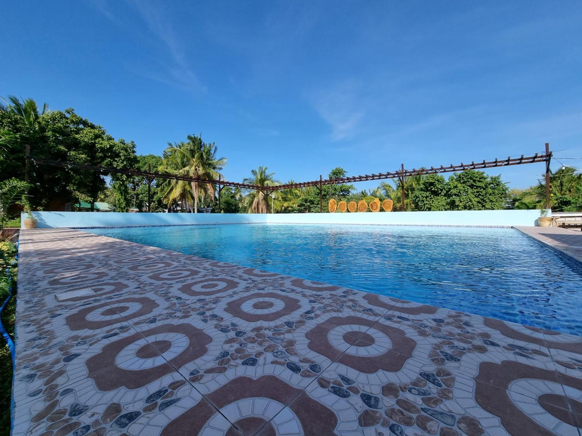 Yemaya De Laiya Powered By Cocotel Batangas Exterior foto