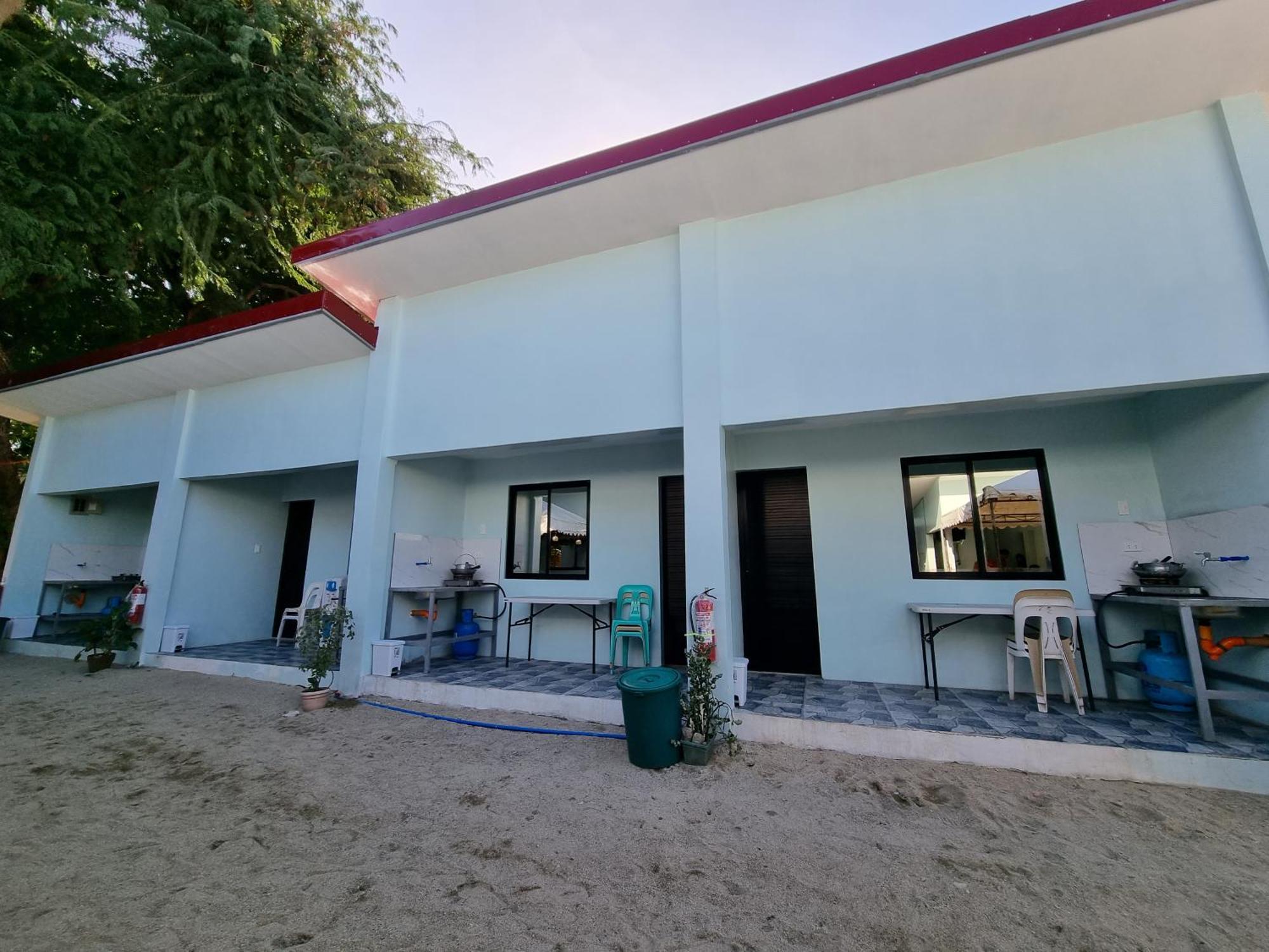 Yemaya De Laiya Powered By Cocotel Batangas Exterior foto