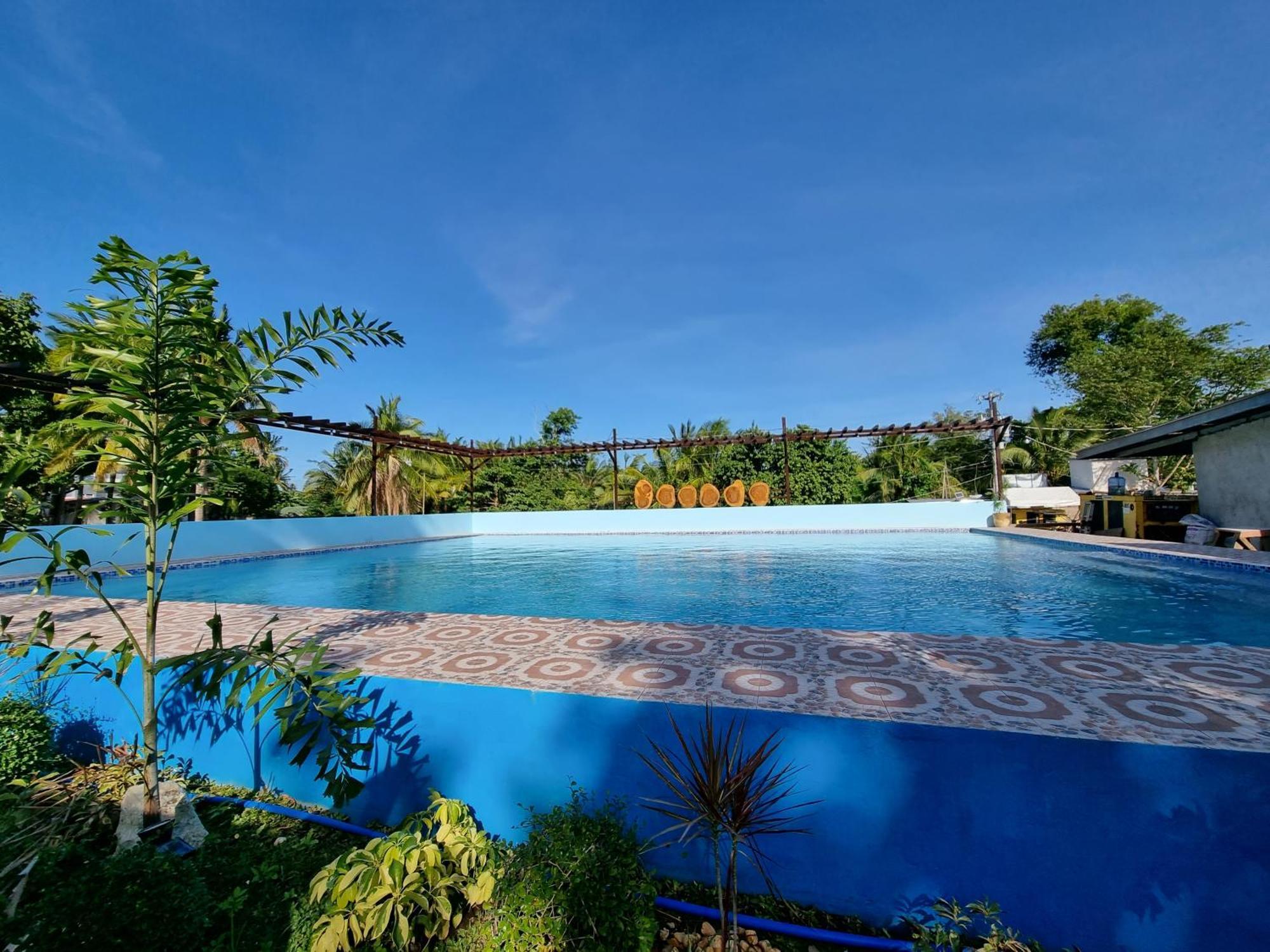 Yemaya De Laiya Powered By Cocotel Batangas Exterior foto