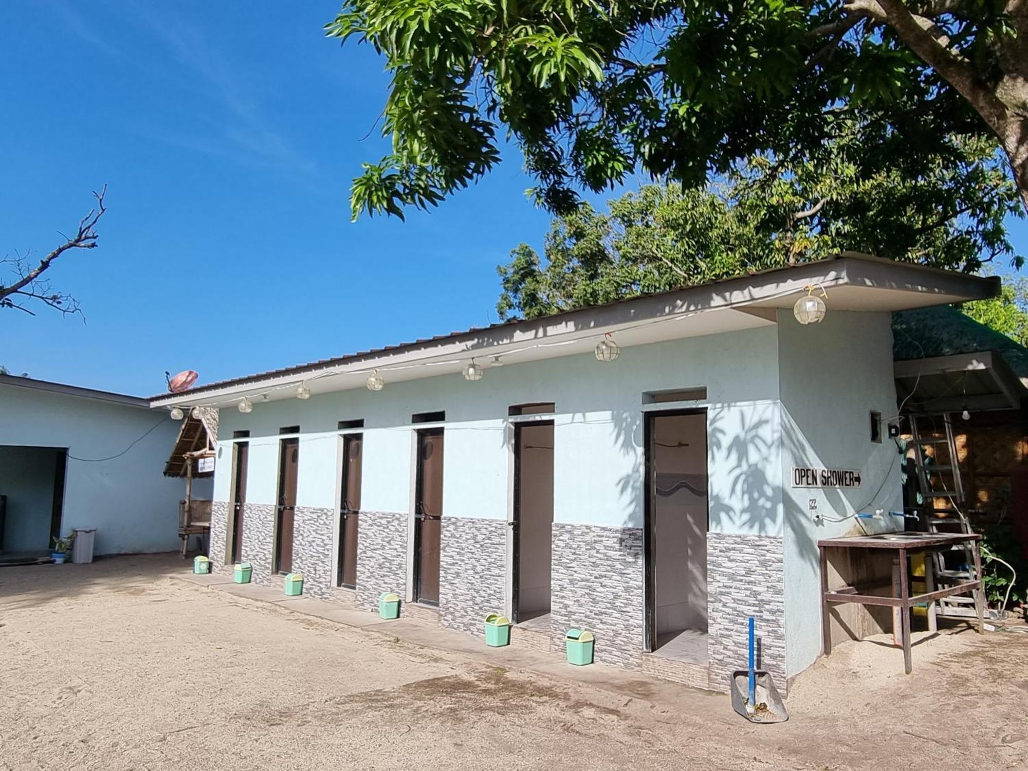 Yemaya De Laiya Powered By Cocotel Batangas Exterior foto